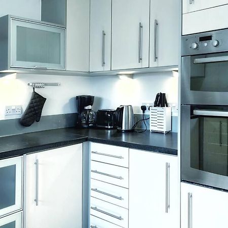 New Luxurious And Business Apt Apartamento Swansea Exterior foto